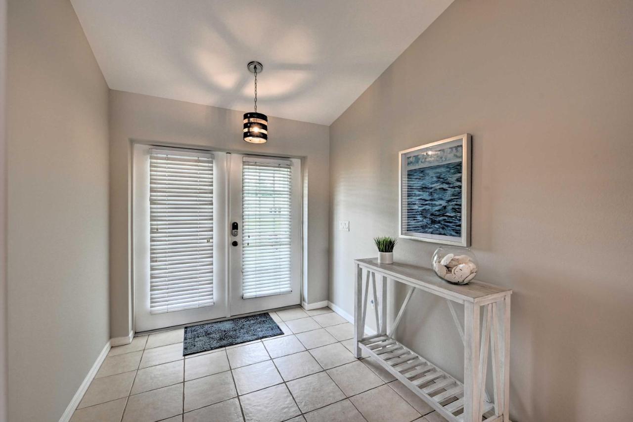 Pet-Friendly Escape With Dock And Kayaks In Cape Coral Villa Eksteriør billede