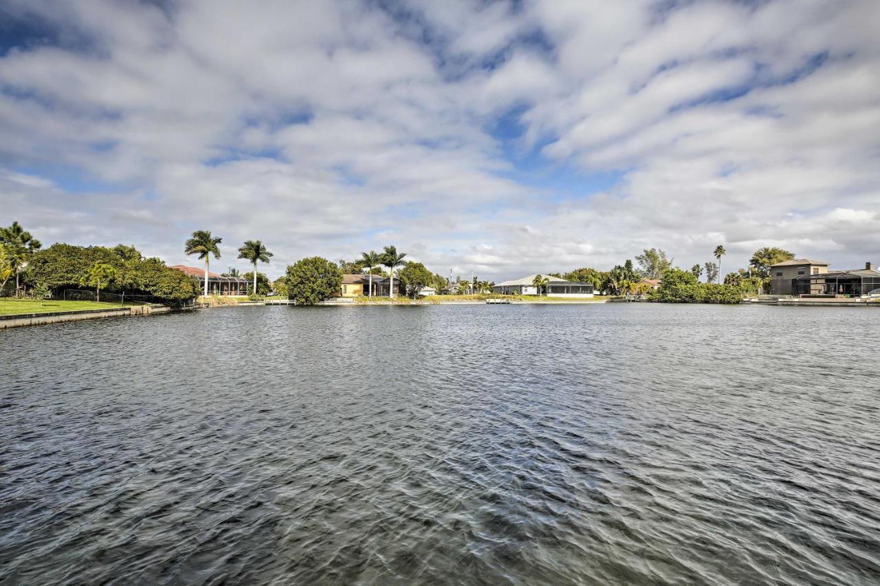 Pet-Friendly Escape With Dock And Kayaks In Cape Coral Villa Eksteriør billede